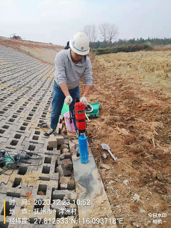 崇仁縣沙堤萬畝圩堤加固整治工程